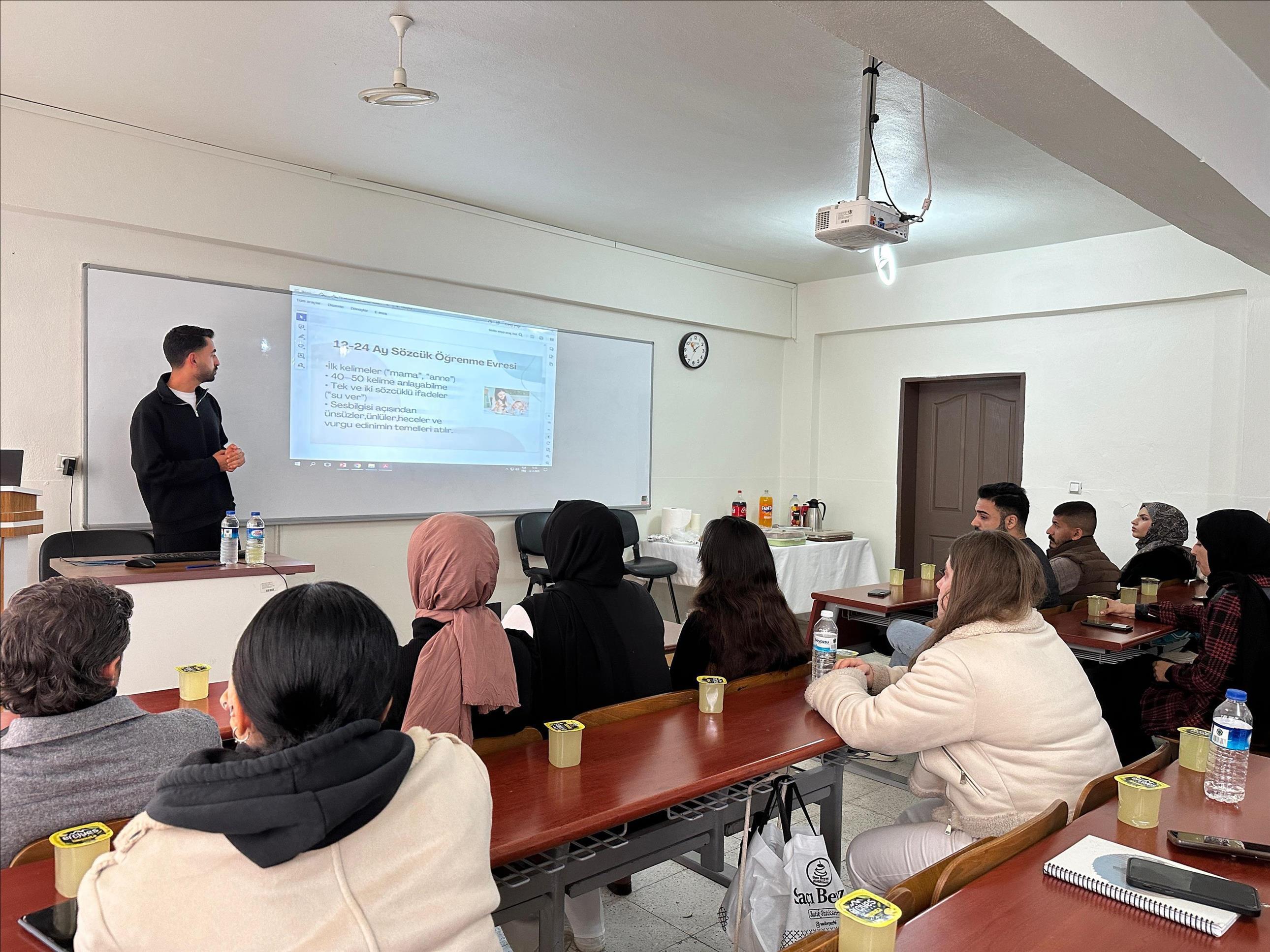 cocuk-gelisimi-programinda-dil-gelisimi-uzerine-uzman-konuk