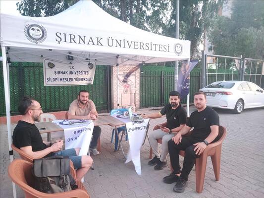 sirnak-universitesi-silopi-meslek-yuksekokulu-tanitim-ve-tercih-rehberligi-devam-ediyor